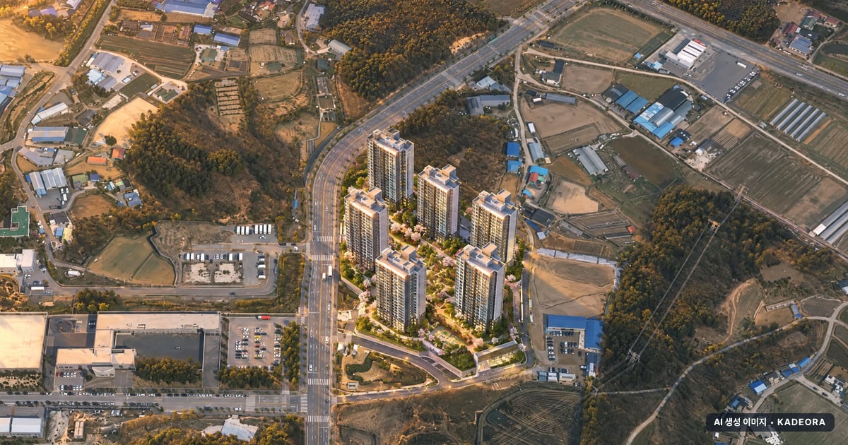 양주 용암 영무 예다음 더퍼스트 7개동·최고 27층·총 644세대(이번 285세대 공급) 기준 AI 상상도 — 실제와 다를 수 있음 양주 용암 영무 예다음 더퍼스트 7개동·최고 27층·총 644세대(이번 285세대 공급) 기준 AI 상상도(노을 항공) — 실제와 다를 수 있음