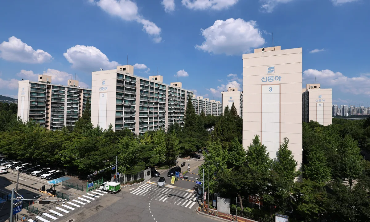 카더라 청약·분양 정보 — 강서구 방화동 신동아 아파트, 최근 실거래가 급등한다고?