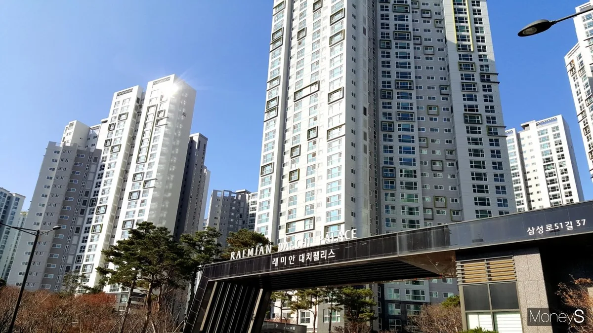 래미안대치팰리스 실거래가 분석 — 서울 강남구 시세·평당가·거래 동향 (2026)