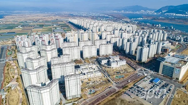 부산 강서구 미분양 현황 — 부산 강서구 잔여세대·분양가·입주 정보 (2026) - 미분양 아파트 현황