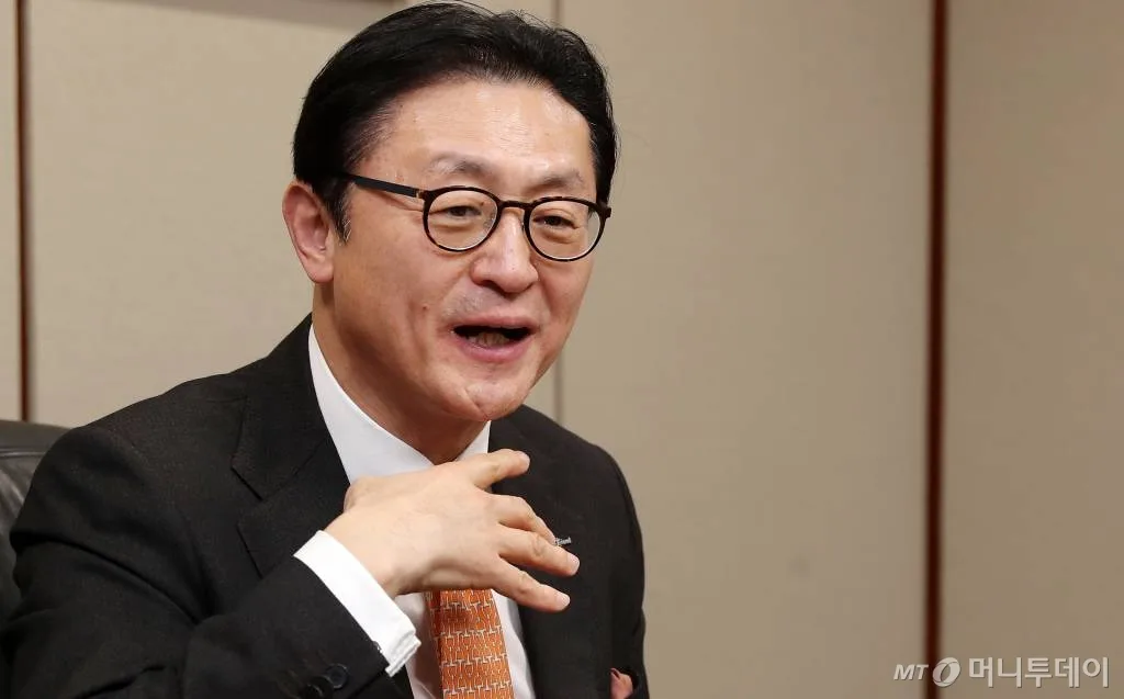 中 CATL 50억$ 증자 쇼크 | 배터리 업체 주가 급락의 의미와 글로벌 영향 (2026) 아파트