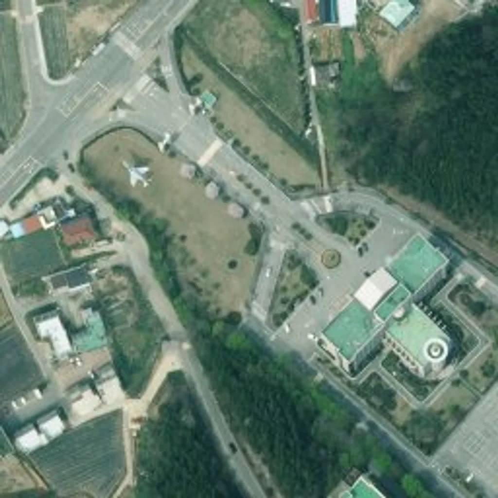 더트리폴리앙 위성사진 — 무안군 삼향읍 남악리