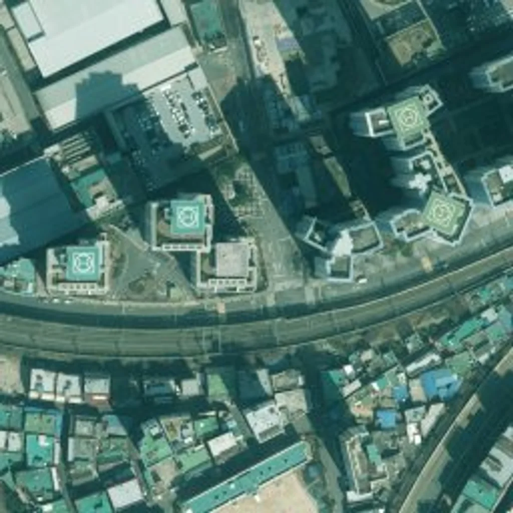 e편한세상부산항 위성사진 — 동구 초량동